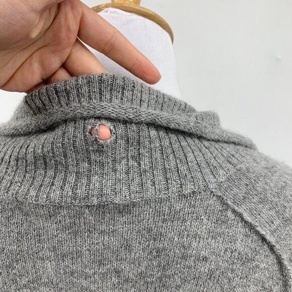Peruvian Connection Sweater Womens L Large Gray Soft Alpaca Half Button *READ - Picture 9 of 16